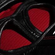 Hayabusa T3 MMA 4oz Gloves 6 Hayabusa T3 MMA 4oz Gloves