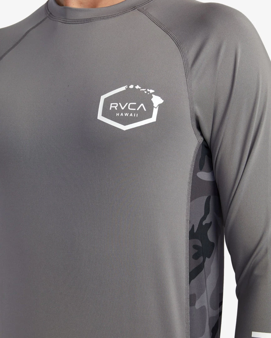 RVCA Island Hex Long Sleeve Rashguard Men's Apparel 16 RVCA Island Hex Long Sleeve Rashguard Men's Apparel