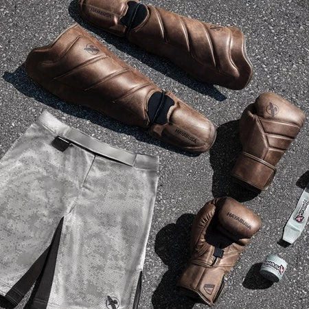 Hayabusa T3 Kanpeki Boxing Gloves 8 Hayabusa T3 Kanpeki Boxing Gloves