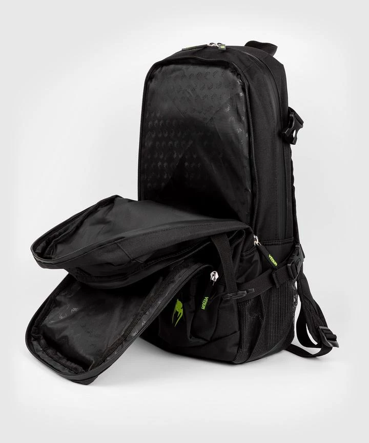 Venum Stripes Backpack 10 Venum Stripes Backpack