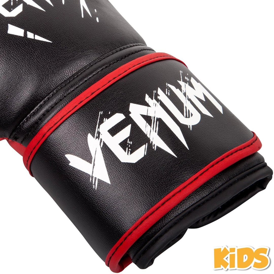 Youth Venum Contender Kids Boxing Gloves - Blue/White 5 Youth Venum Contender Kids Boxing Gloves - Blue/White