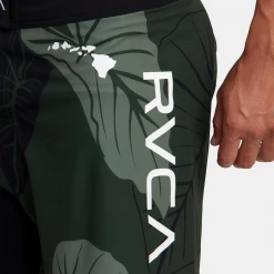 RVCA BJ Scrapper Elastic Walkshorts 15" Shorts And Spats 15 RVCA BJ Scrapper Elastic Walkshorts 15