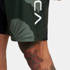 RVCA BJ Scrapper Elastic Walkshorts 15" Shorts And Spats 16 RVCA BJ Scrapper Elastic Walkshorts 15